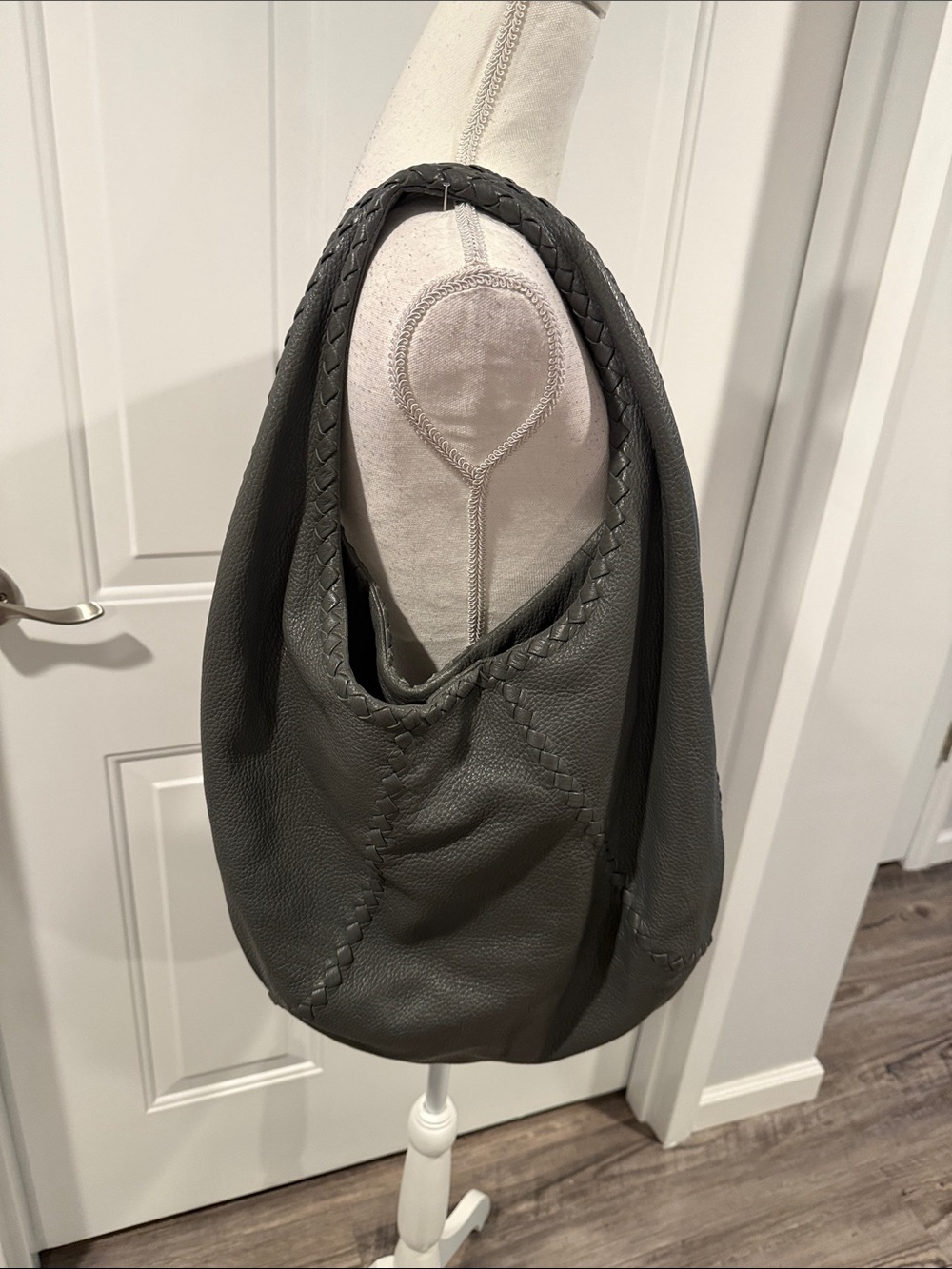 Bottega Veneta Dark Gray Cervo Leather Braided Hobo Bag - Picture 3 of 15